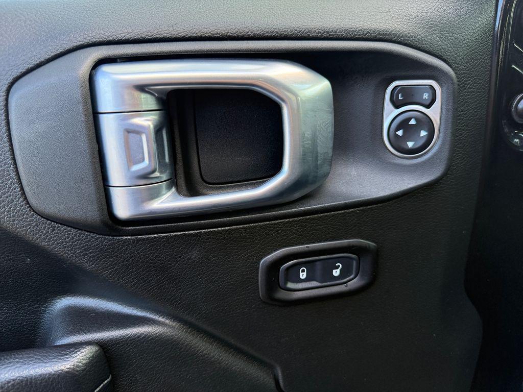 used 2022 Jeep Wrangler Unlimited car, priced at $32,998