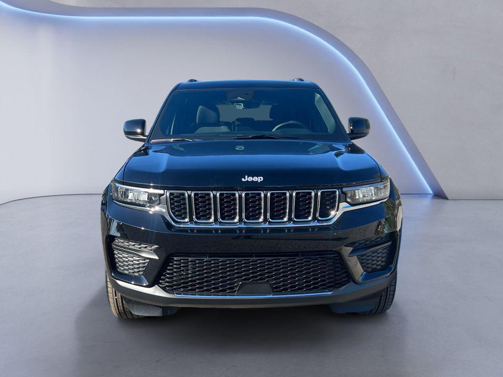 new 2025 Jeep Grand Cherokee car, priced at $38,550
