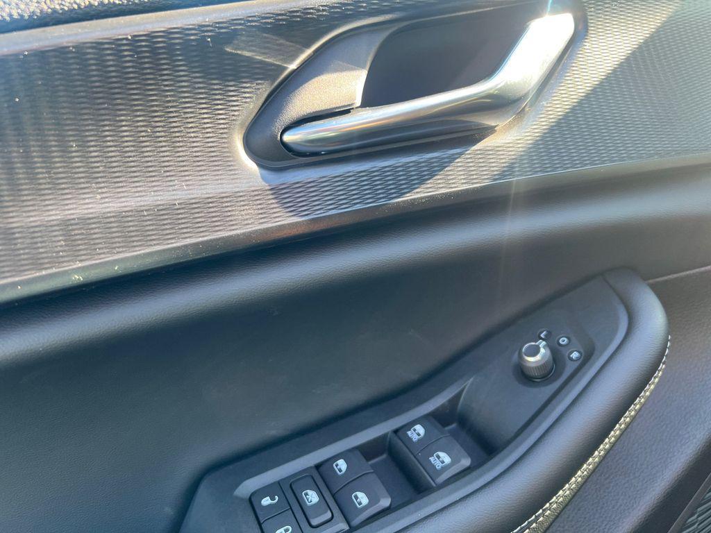 new 2025 Jeep Grand Cherokee car, priced at $38,550