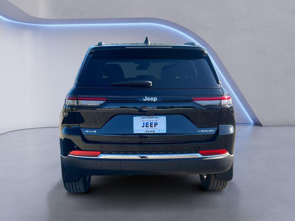 new 2025 Jeep Grand Cherokee car, priced at $38,550
