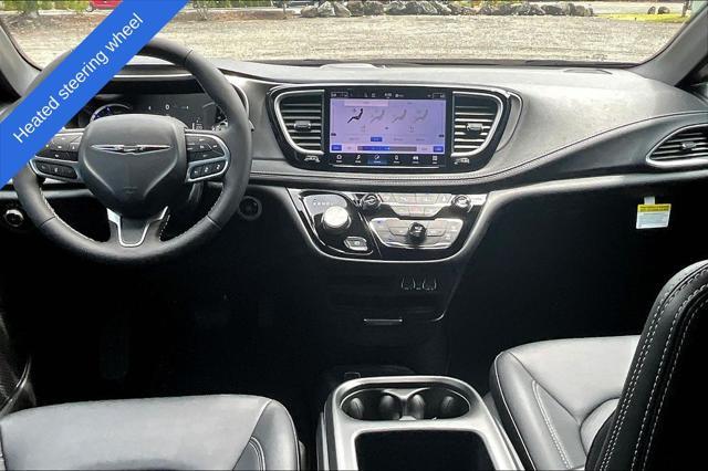 new 2025 Chrysler Pacifica Hybrid car, priced at $51,381