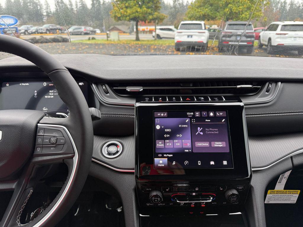 new 2025 Jeep Grand Cherokee car, priced at $47,725