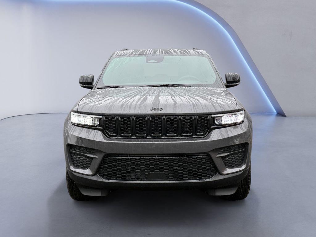 new 2025 Jeep Grand Cherokee car, priced at $47,725
