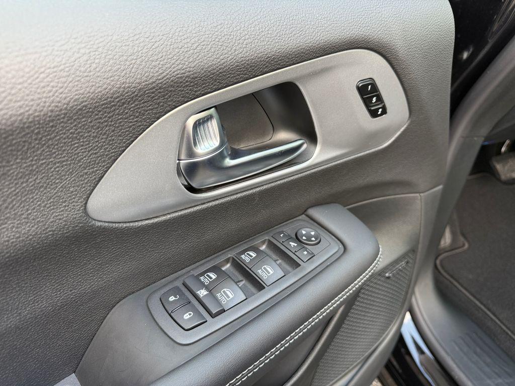 new 2026 Chrysler Pacifica car, priced at $52,081