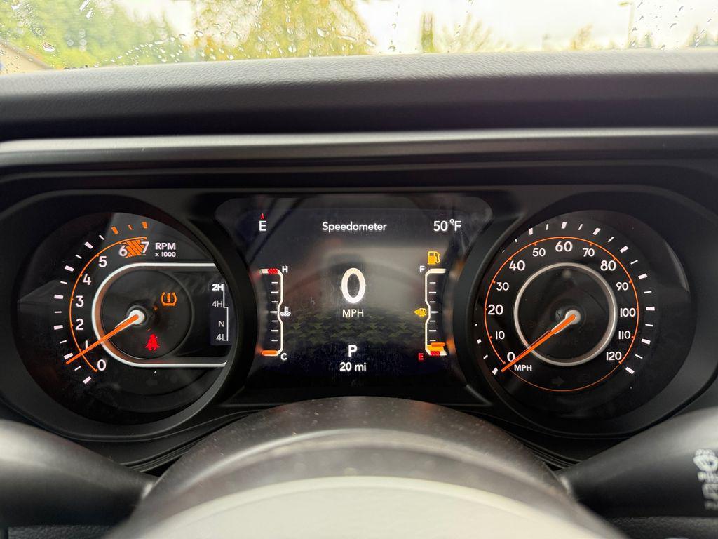 new 2025 Jeep Wrangler car, priced at $60,679