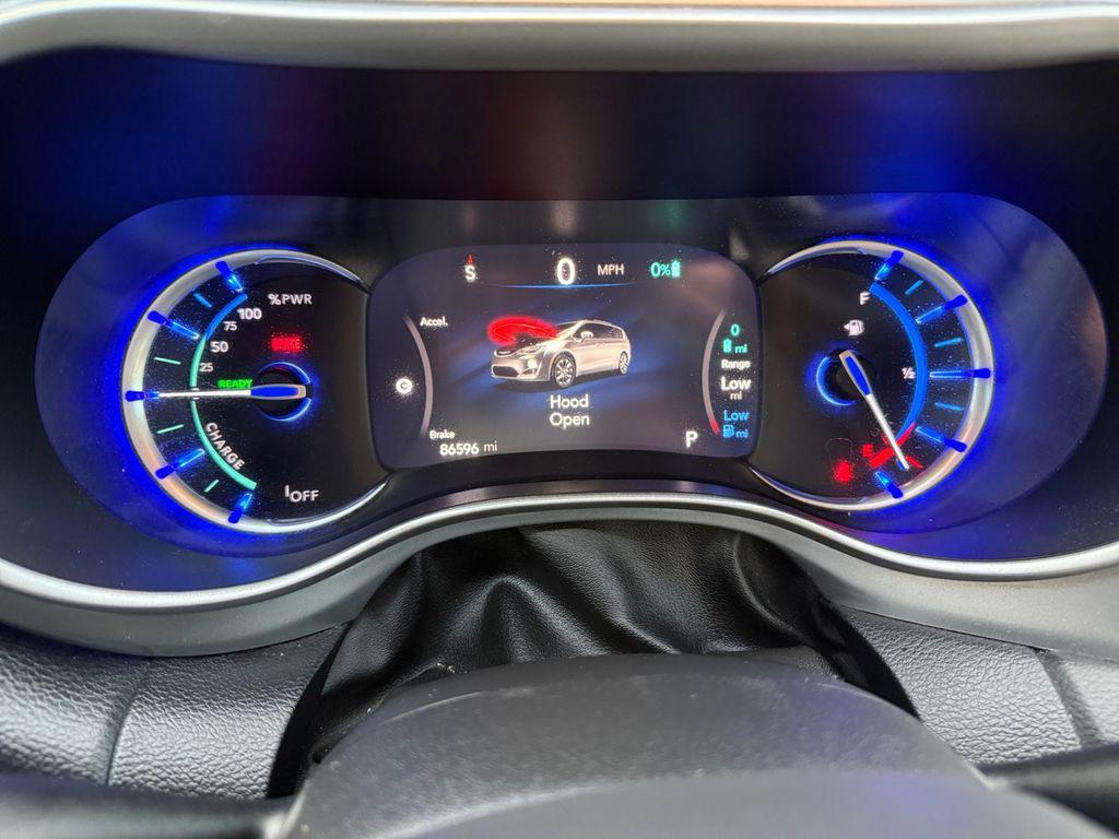 used 2018 Chrysler Pacifica Hybrid car, priced at $18,288