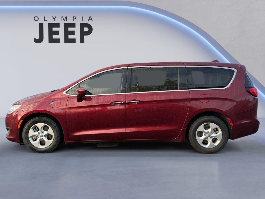 used 2018 Chrysler Pacifica Hybrid car, priced at $18,288