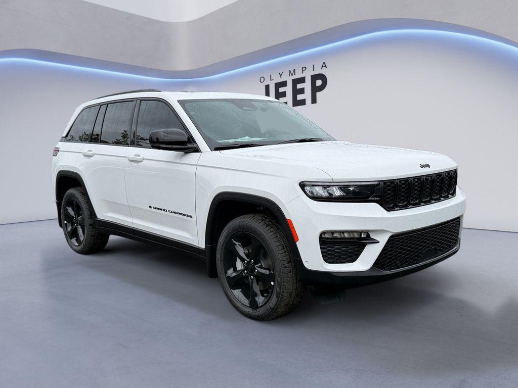 new 2025 Jeep Grand Cherokee car, priced at $54,202