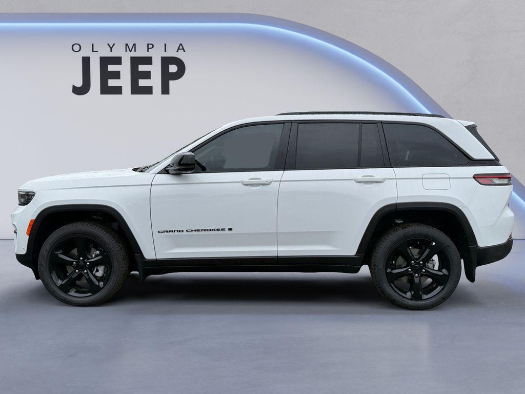 new 2025 Jeep Grand Cherokee car, priced at $54,202