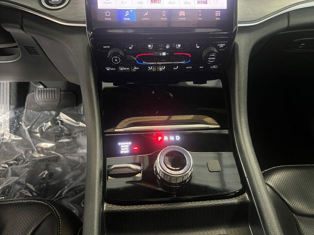 used 2024 Jeep Grand Cherokee L car, priced at $33,485