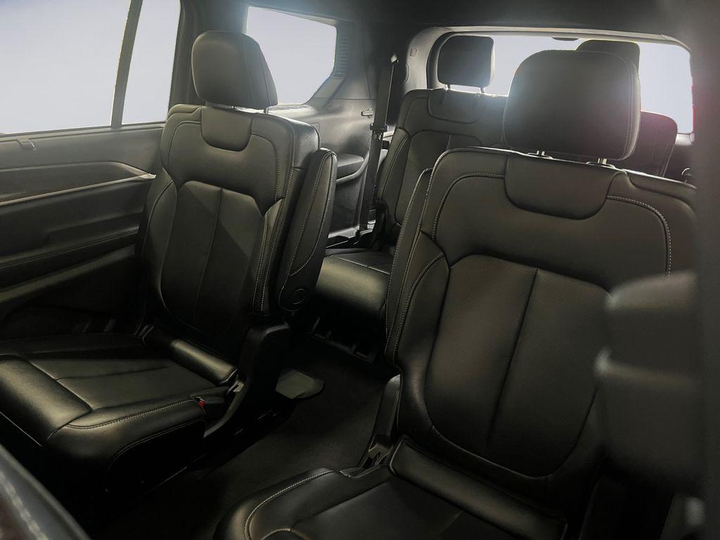 used 2024 Jeep Grand Cherokee L car, priced at $33,485