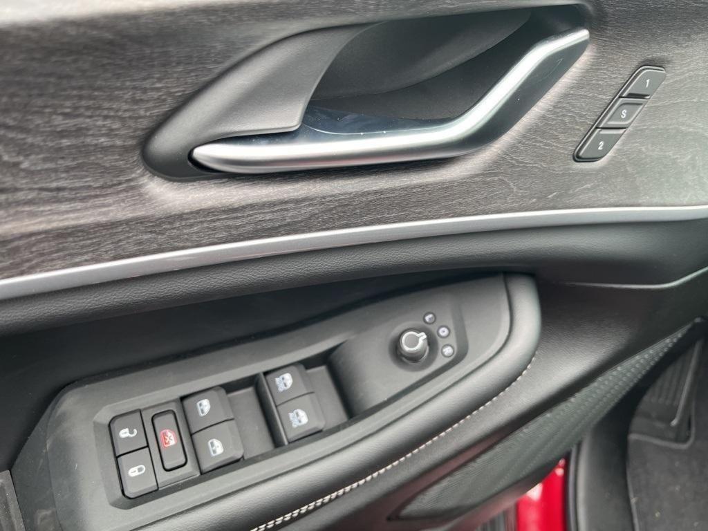 new 2025 Jeep Grand Cherokee L car, priced at $44,990