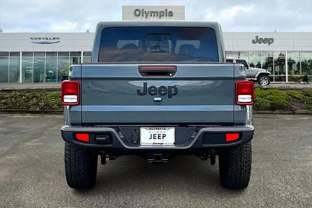 new 2025 Jeep Gladiator car, priced at $40,634