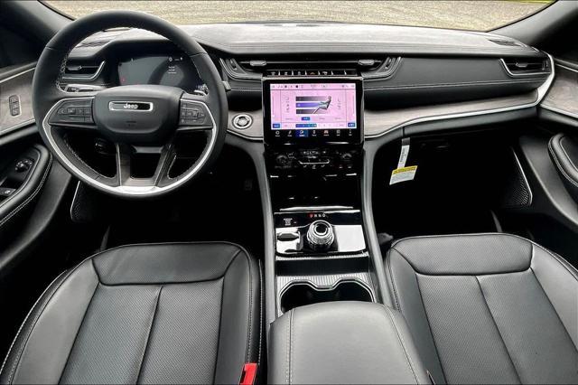 new 2025 Jeep Grand Cherokee car, priced at $52,976
