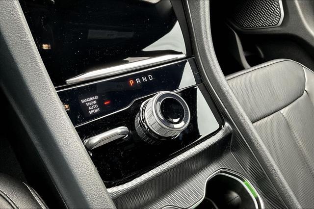 new 2025 Jeep Grand Cherokee car, priced at $52,976
