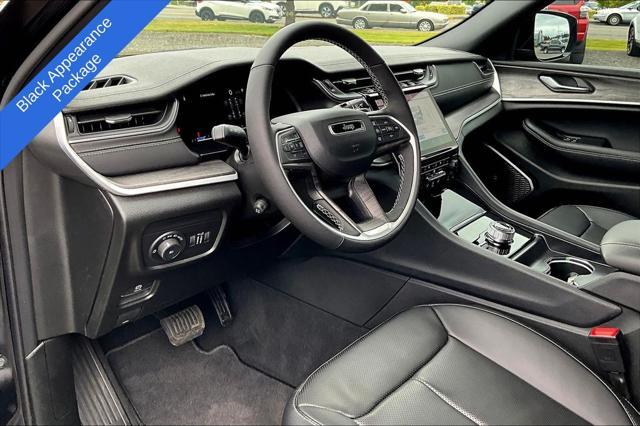 new 2025 Jeep Grand Cherokee car, priced at $50,476