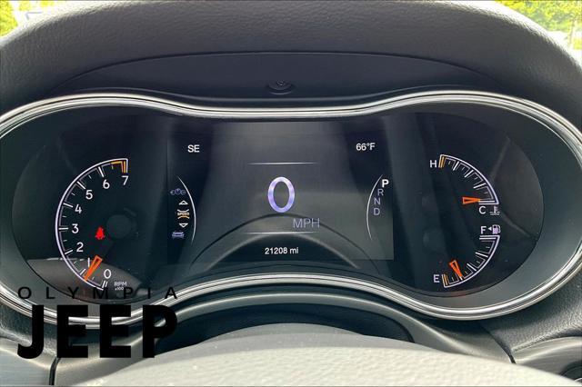 used 2022 Jeep Grand Cherokee car, priced at $31,998