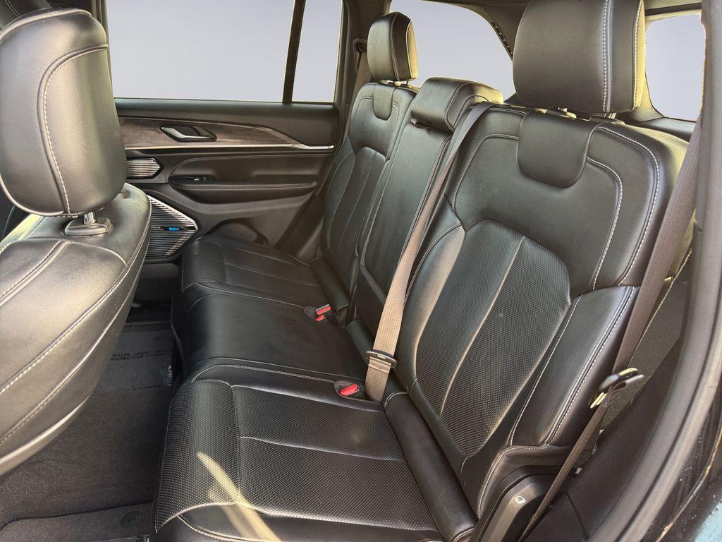 used 2022 Jeep Grand Cherokee car, priced at $33,998