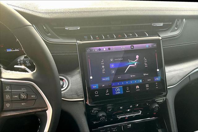 new 2025 Jeep Grand Cherokee car, priced at $61,818