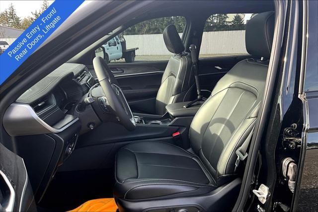 new 2025 Jeep Grand Cherokee car, priced at $61,818
