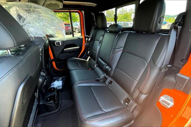 new 2025 Jeep Gladiator car, priced at $52,717