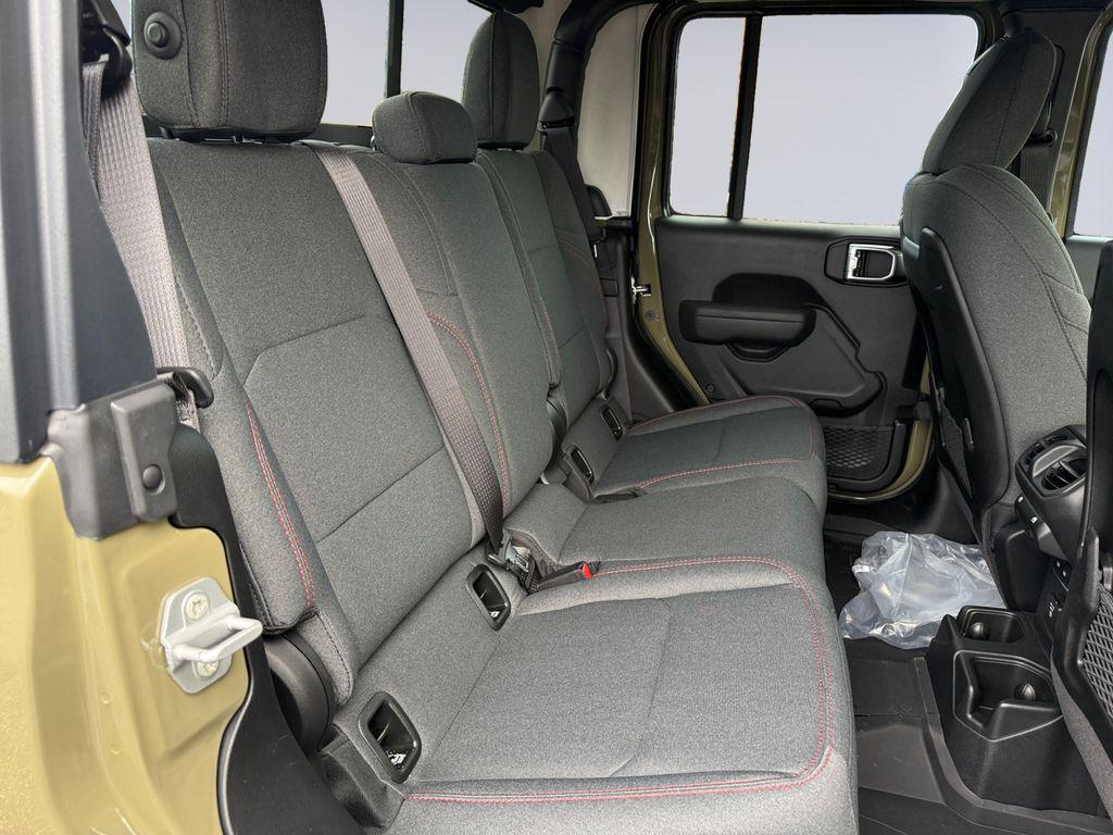 new 2025 Jeep Gladiator car, priced at $68,574