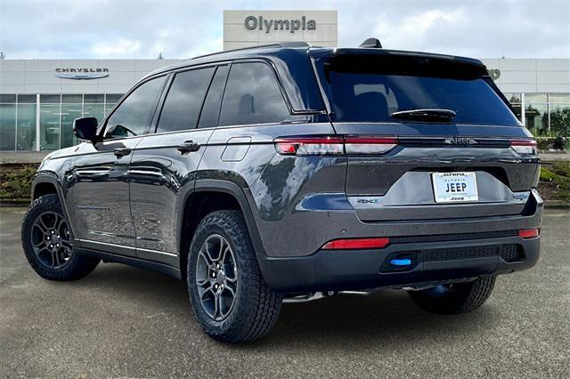 new 2024 Jeep Grand Cherokee car, priced at $61,900