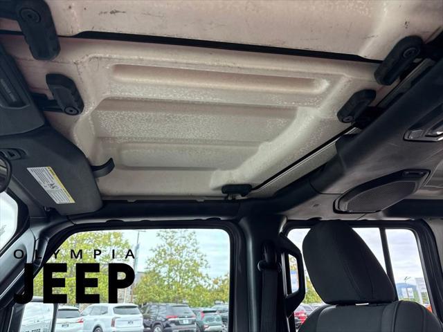 used 2021 Jeep Wrangler Unlimited car, priced at $32,497
