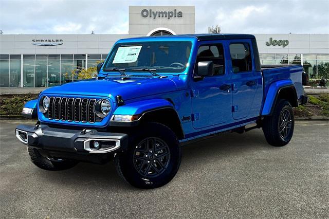 new 2024 Jeep Gladiator car, priced at $48,681