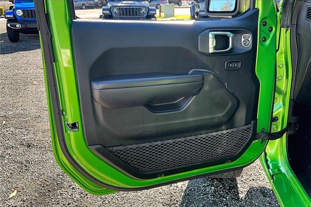 used 2018 Jeep Wrangler Unlimited car, priced at $26,015