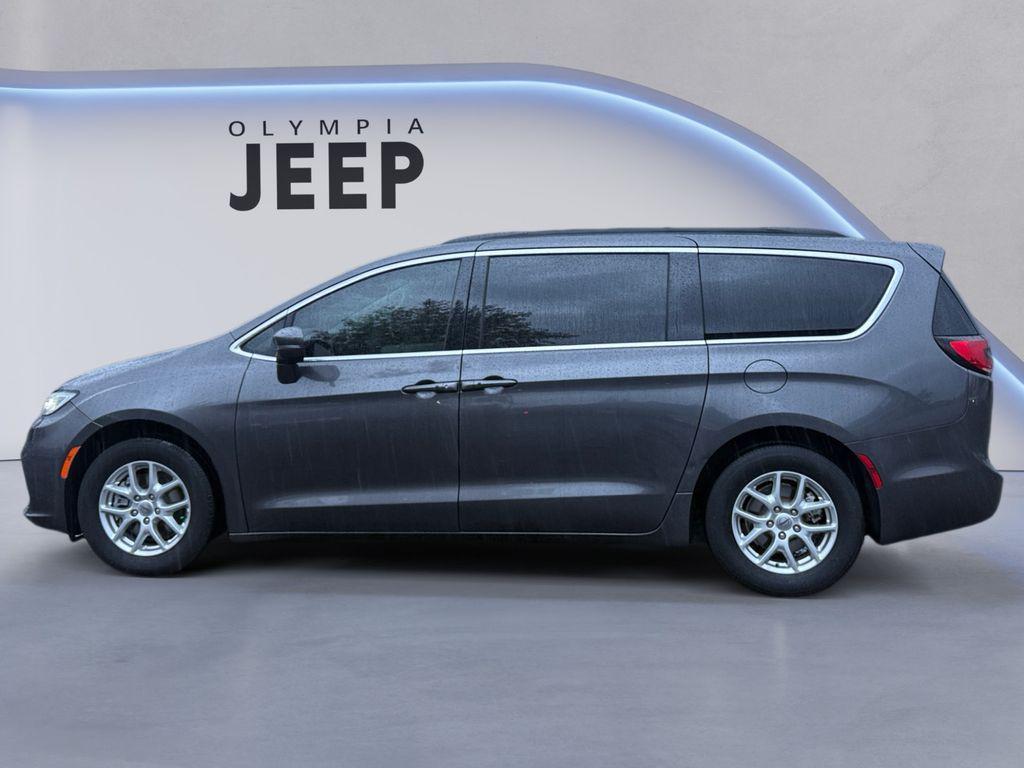 used 2022 Chrysler Pacifica car, priced at $23,998