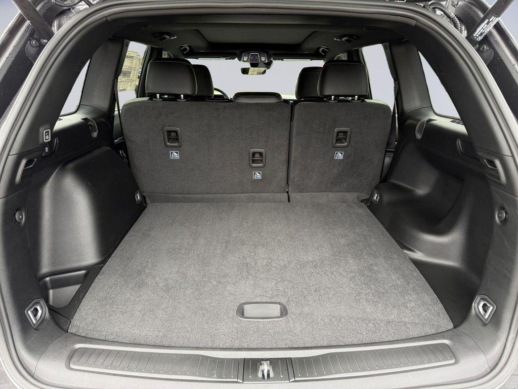 new 2025 Jeep Grand Cherokee car, priced at $45,755