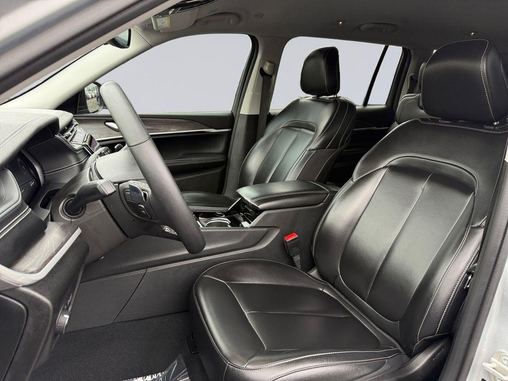 used 2023 Jeep Grand Cherokee L car, priced at $28,999