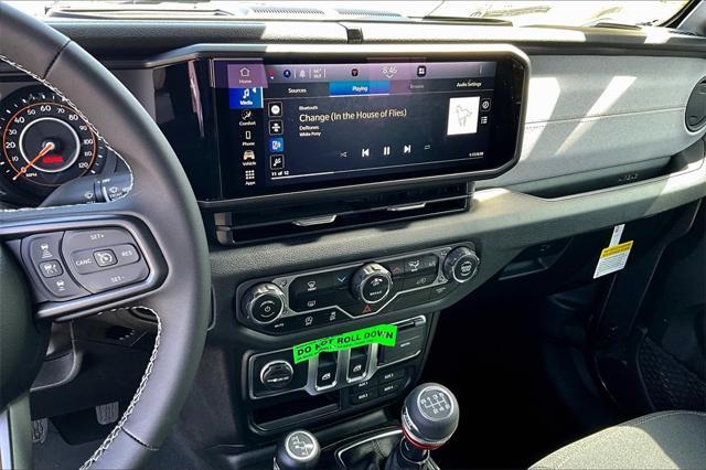 new 2025 Jeep Wrangler car, priced at $36,547
