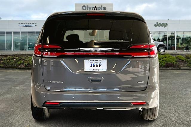 new 2025 Chrysler Pacifica car, priced at $48,915