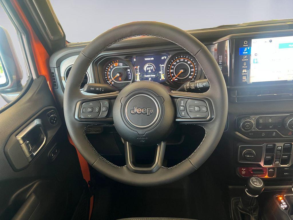 new 2025 Jeep Wrangler car, priced at $51,131