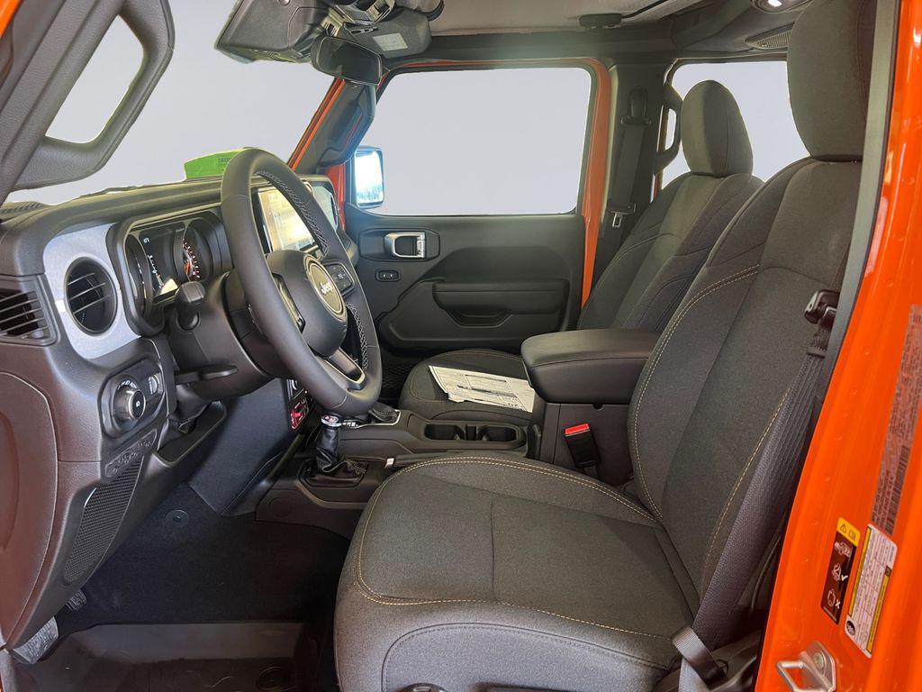 new 2025 Jeep Wrangler car, priced at $51,131