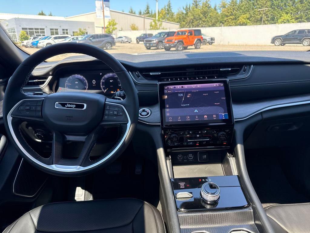 new 2025 Jeep Grand Cherokee L car, priced at $59,005