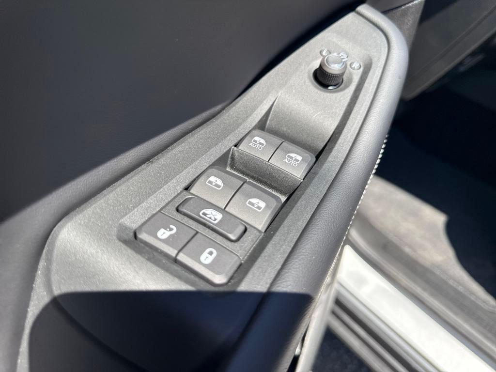 new 2025 Jeep Grand Cherokee L car, priced at $59,005