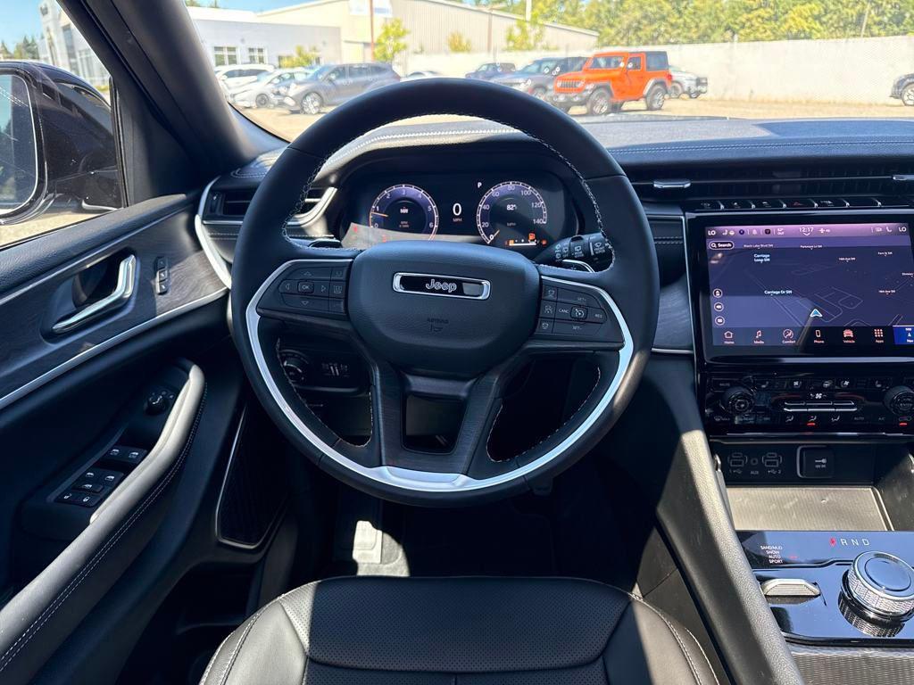 new 2025 Jeep Grand Cherokee L car, priced at $59,005