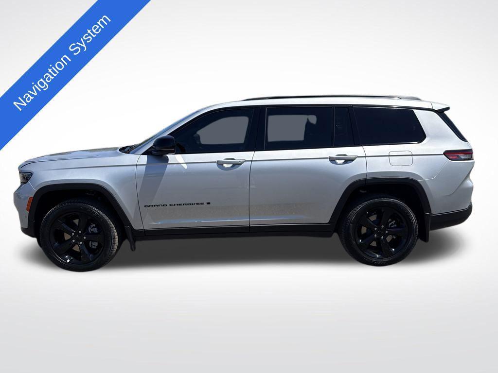 new 2025 Jeep Grand Cherokee L car, priced at $61,705