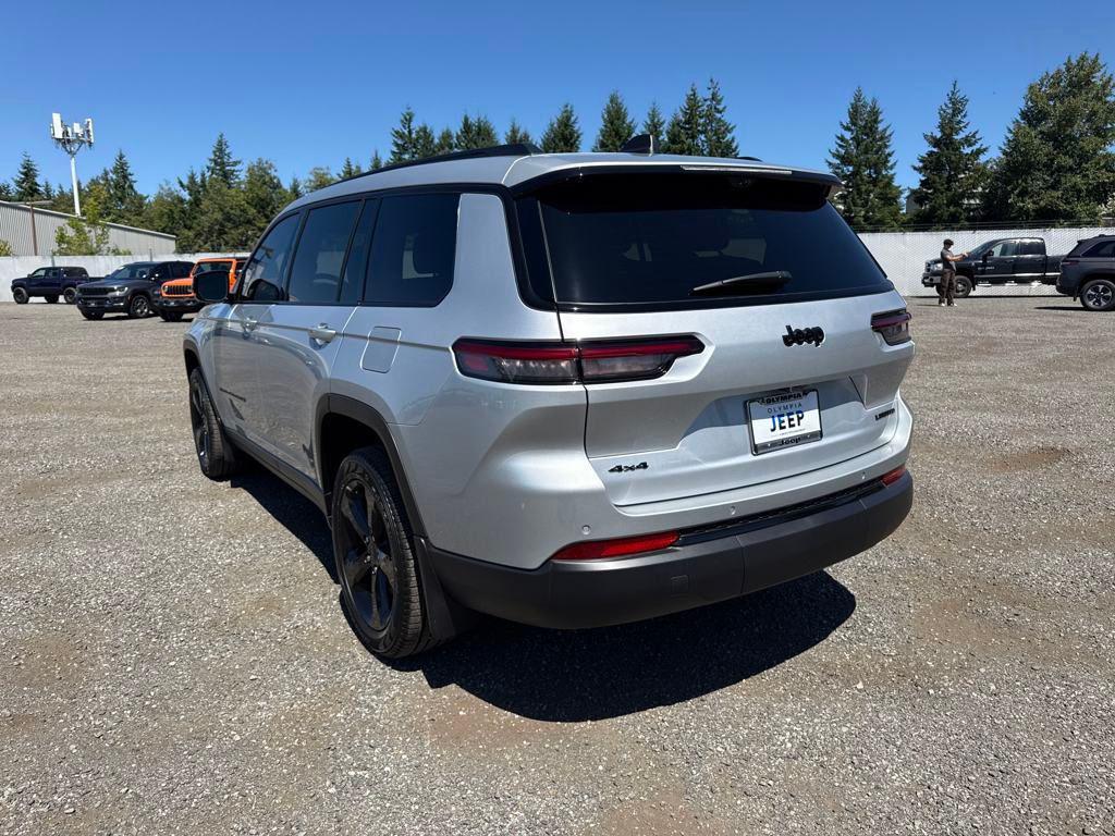 new 2025 Jeep Grand Cherokee L car, priced at $59,005