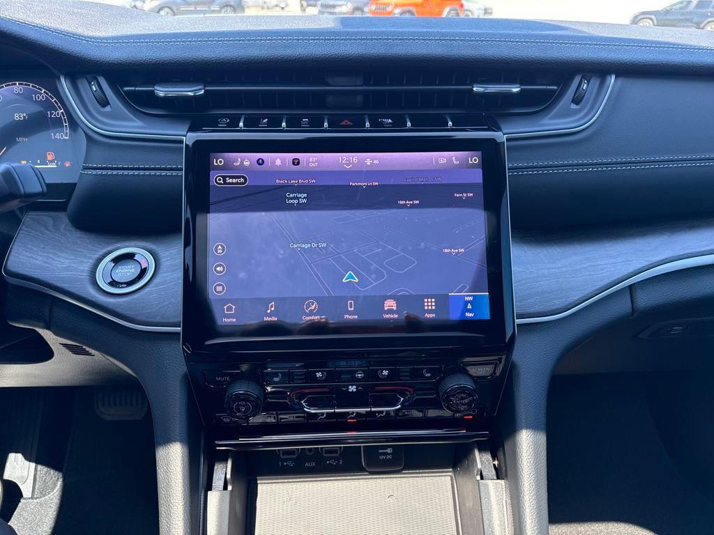 new 2025 Jeep Grand Cherokee L car, priced at $59,005