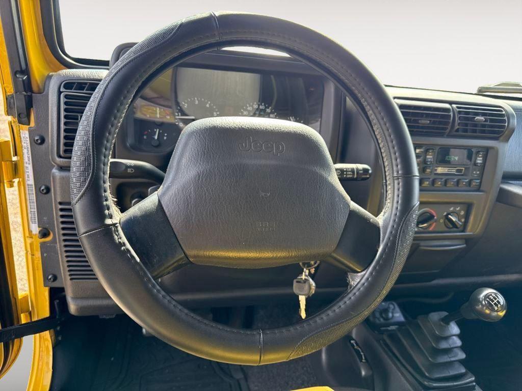 used 2000 Jeep Wrangler car, priced at $11,999