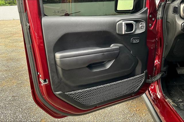 used 2021 Jeep Wrangler car, priced at $33,498