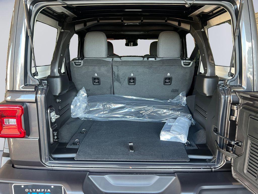 new 2025 Jeep Wrangler car, priced at $57,725