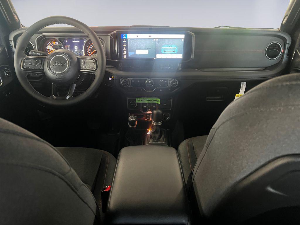 new 2025 Jeep Wrangler car, priced at $57,725