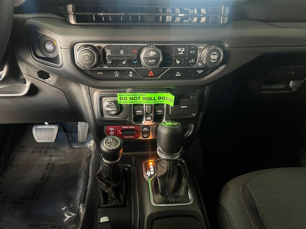 new 2025 Jeep Wrangler car, priced at $57,725