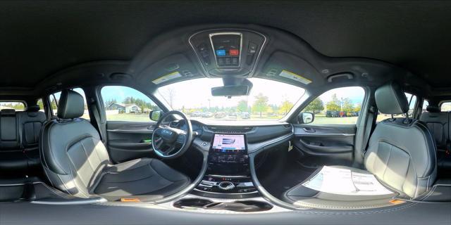 new 2025 Jeep Grand Cherokee car, priced at $61,593
