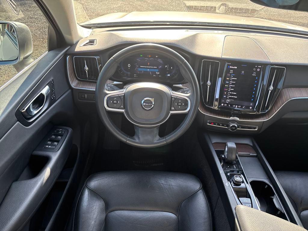 used 2022 Volvo XC60 car, priced at $24,980